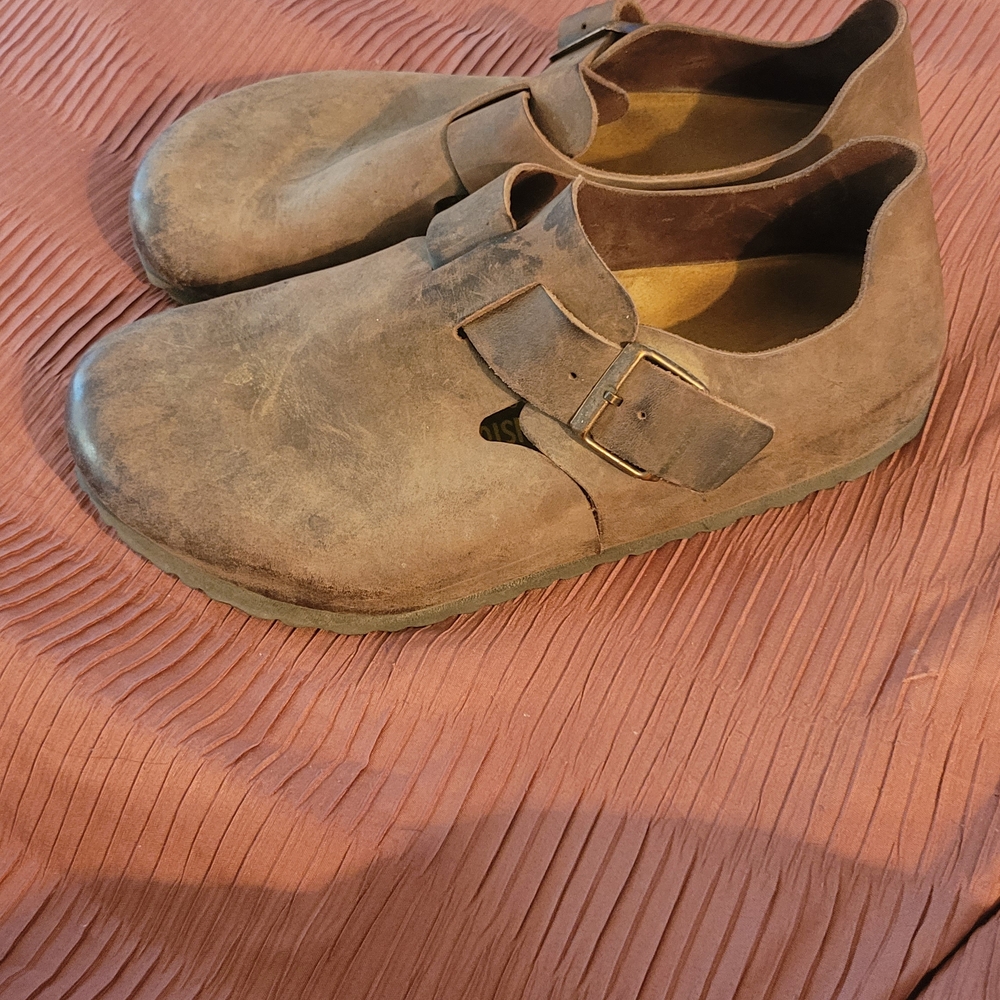 Birkenstock London Men's Distressed Brown Slip-On Unisex Shoes